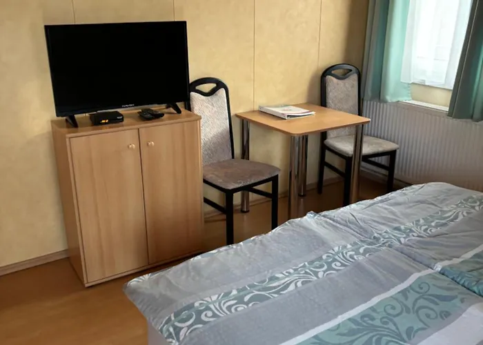 Afamado Fisli * Hévíz